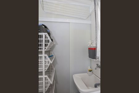 Apartamento à venda com 79m², 2 quartos e 1 vagaÁrea de Serviço