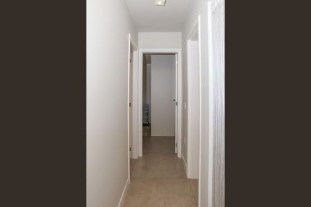 Apartamento à venda com 79m², 2 quartos e 1 vagaCorredor