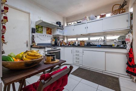 Apartamento para alugar com 135m², 3 quartos e 1 vagaCozinha