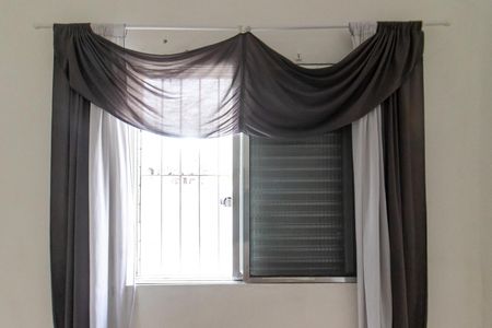 Sala de apartamento para alugar com 1 quarto, 45m² em Vila Tupi, Praia Grande
