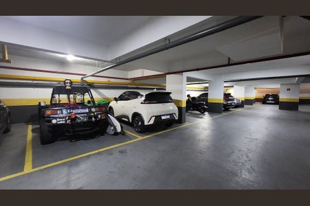 Apartamento para alugar com 250m², 4 quartos e 2 vagasGaragem