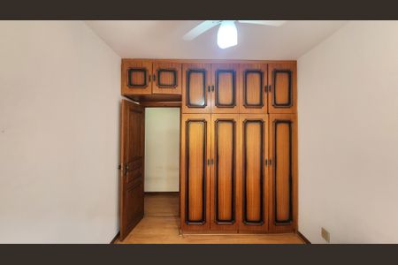 Apartamento para alugar com 250m², 4 quartos e 2 vagasQuarto 