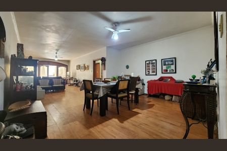 Apartamento para alugar com 250m², 4 quartos e 2 vagasSala