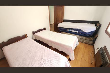 Apartamento para alugar com 250m², 4 quartos e 2 vagasQuarto 2