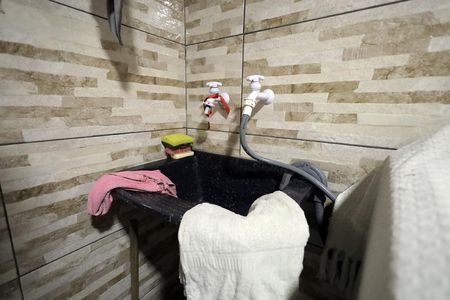 Casa à venda com 100m², 4 quartos e 2 vagasÁrea de Serviço 2