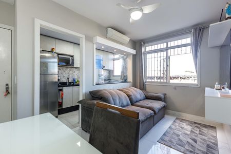 Apartamento à venda com 45m², 2 quartos e 1 vagaSala