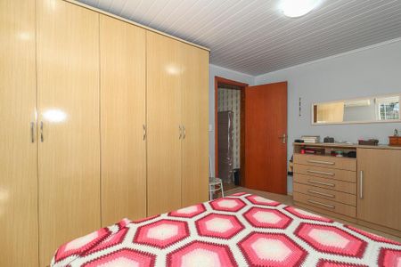 Casa à venda com 169m², 4 quartos e 2 vagasQuarto Suíte