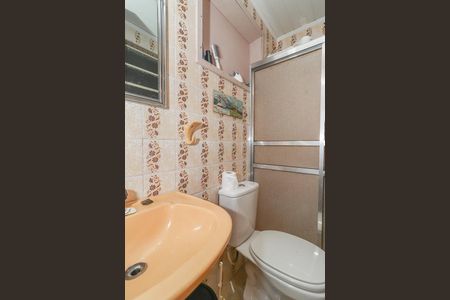 Casa à venda com 169m², 4 quartos e 2 vagasBanheiro 2