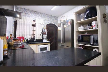 Casa à venda com 162m², 4 quartos e 2 vagasCozinha