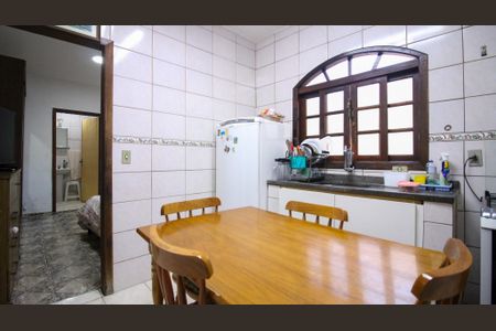 Casa à venda com 162m², 4 quartos e 2 vagasCozinha - Casa 2