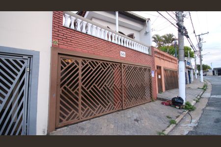 Casa à venda com 162m², 4 quartos e 2 vagasFachada