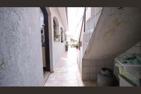 Casa à venda com 162m², 4 quartos e 2 vagasCorredor