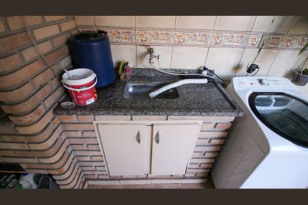 Casa à venda com 162m², 4 quartos e 2 vagasÁrea de Serviço - Casa 2