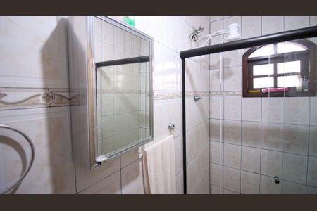 Casa à venda com 162m², 4 quartos e 2 vagasBanheiro - Casa 2