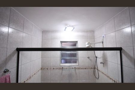 Casa à venda com 162m², 4 quartos e 2 vagasBanheiro Social