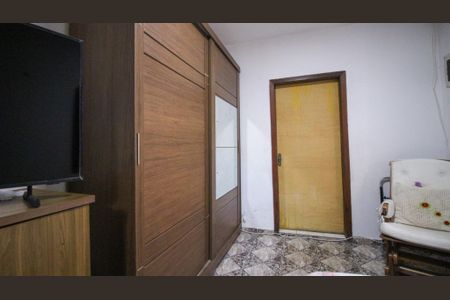Casa à venda com 162m², 4 quartos e 2 vagasQuarto - Casa 2
