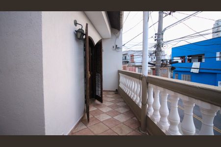 Casa à venda com 162m², 4 quartos e 2 vagasVaranda