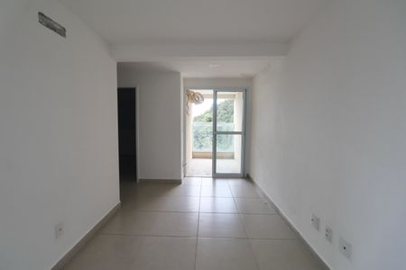 Sala de apartamento para alugar com 2 quartos, 55m² em Tortuga, Guarujá
