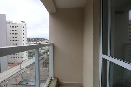 Apartamento para alugar com 55m², 2 quartos e 1 vaga Apartamento para alugar com 55m², 2 quartos e 1 vagaVaranda