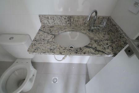 Apartamento para alugar com 55m², 2 quartos e 1 vaga Apartamento para alugar com 55m², 2 quartos e 1 vagaBanheiro Social