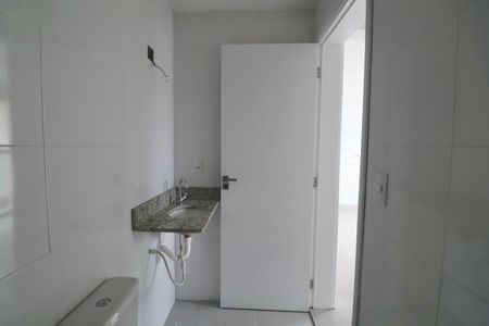 Apartamento para alugar com 55m², 2 quartos e 1 vaga Apartamento para alugar com 55m², 2 quartos e 1 vagaBanheiro Social