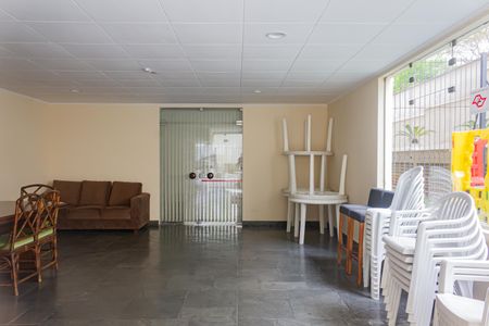 Apartamento para alugar com 75m², 2 quartos e 1 vagaÁrea comum - Salão de festas