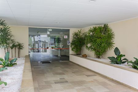 Apartamento para alugar com 75m², 2 quartos e 1 vagaEntrada