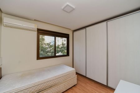 Quarto de apartamento à venda com 2 quartos, 89m² em Higienópolis, Porto Alegre