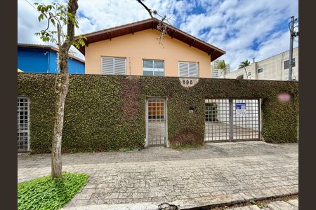 Casa à venda com 491m², 4 quartos e 6 vagasFachada