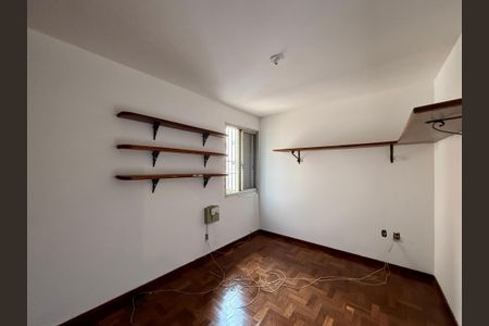 Casa à venda com 491m², 4 quartos e 6 vagasQuarto 1