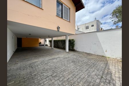 Casa à venda com 491m², 4 quartos e 6 vagasGaragem