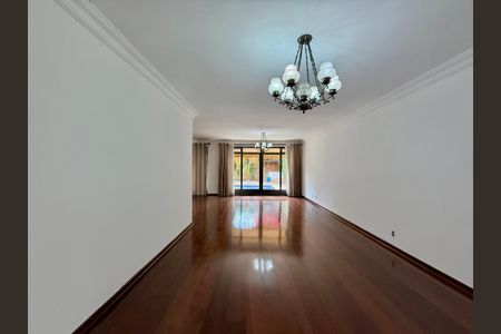 Sala de casa à venda com 4 quartos, 491m² em Chácara Santo Antônio (zona Sul), São Paulo