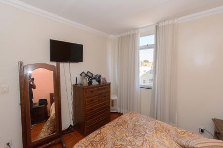 Apartamento à venda com 155m², 5 quartos e 1 vagaQuarto 2