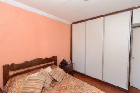 Apartamento à venda com 155m², 5 quartos e 1 vagaQuarto 2
