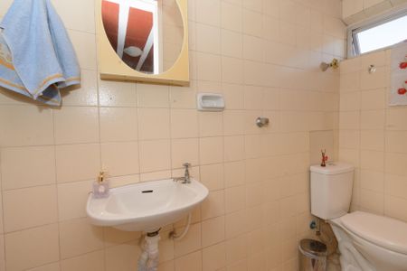 Apartamento à venda com 155m², 5 quartos e 1 vagaBanheiro da Suite 2