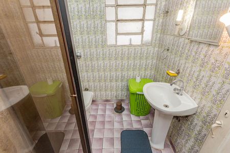 Apartamento à venda com 70m², 2 quartos e sem vagaBanheiro