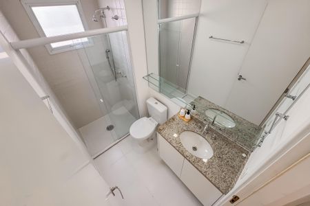Apartamento à venda com 66m², 2 quartos e 2 vagas Apartamento à venda com 66m², 2 quartos e 2 vagasBanheiro da Suíte