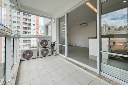 Apartamento à venda com 66m², 2 quartos e 2 vagas Apartamento à venda com 66m², 2 quartos e 2 vagasVaranda da Sala