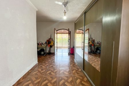 Casa para alugar com 200m², 2 quartos e 2 vagas Casa para alugar com 200m², 2 quartos e 2 vagasSuíte 1