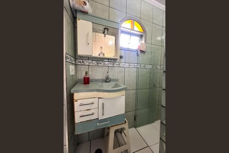 Casa para alugar com 200m², 2 quartos e 2 vagas Casa para alugar com 200m², 2 quartos e 2 vagasBanheiro da Suíte 2