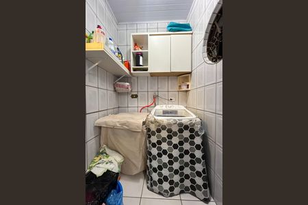 Casa para alugar com 200m², 2 quartos e 2 vagas Casa para alugar com 200m², 2 quartos e 2 vagasÁrea de Serviço