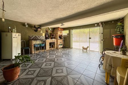 Casa para alugar com 200m², 2 quartos e 2 vagas Casa para alugar com 200m², 2 quartos e 2 vagasGaragem