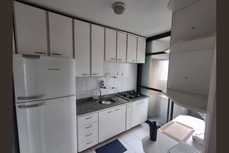 Apartamento à venda com 40m², 1 quarto e 1 vaga Apartamento à venda com 40m², 1 quarto e 1 vagaFoto 09