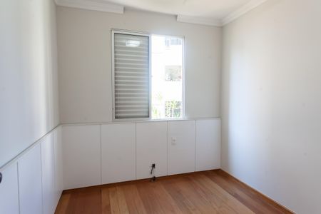 Apartamento para alugar com 120m², 3 quartos e 1 vagaQuarto 2