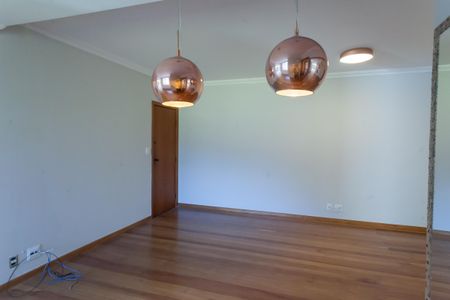 Apartamento para alugar com 120m², 3 quartos e 1 vagaSala