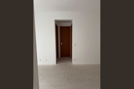 Foto 04 de apartamento à venda com 2 quartos, 46m² em Rio Pequeno, São Paulo