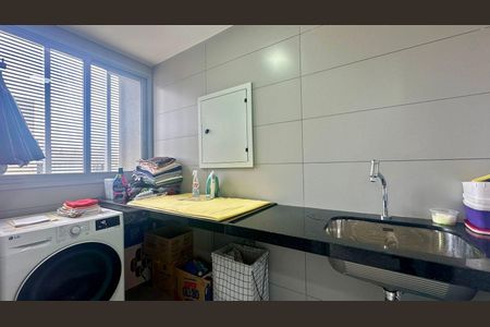Apartamento à venda com 93m², 3 quartos e 2 vagas Apartamento à venda com 93m², 3 quartos e 2 vagasCozinha