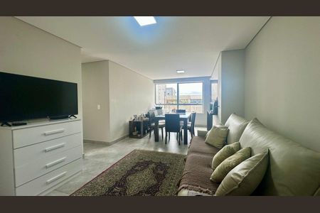 Apartamento à venda com 93m², 3 quartos e 2 vagas Apartamento à venda com 93m², 3 quartos e 2 vagasSala