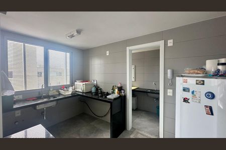 Apartamento à venda com 93m², 3 quartos e 2 vagas Apartamento à venda com 93m², 3 quartos e 2 vagasCozinha