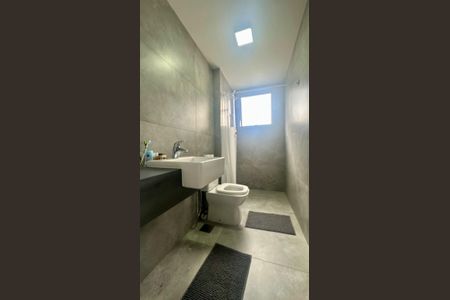 Apartamento à venda com 93m², 3 quartos e 2 vagas Apartamento à venda com 93m², 3 quartos e 2 vagasBanheiro